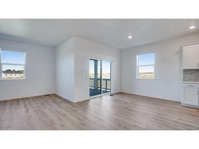 1450 Sunrise Hill Dr, Berthoud, CO 80513