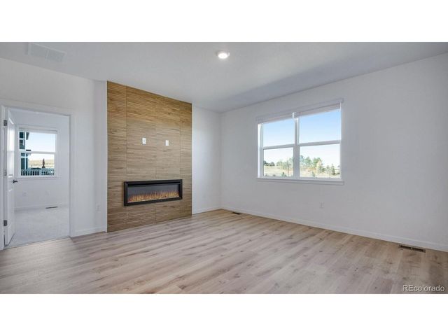 1450 Sunrise Hill Dr, Berthoud, CO 80513