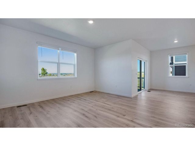 1450 Sunrise Hill Dr, Berthoud, CO 80513