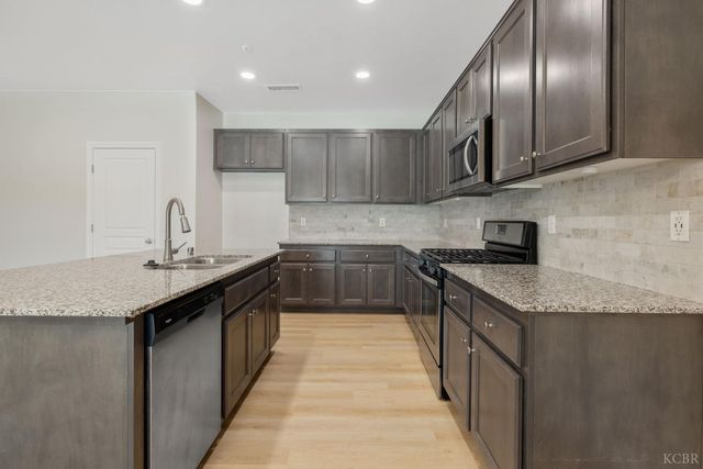 2317 Cortner Street, Hanford, CA 93230