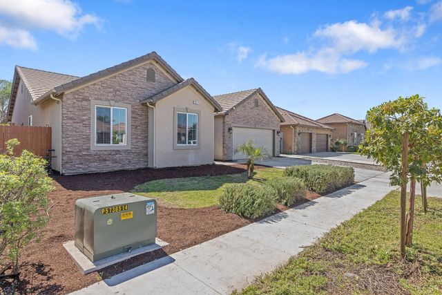 2317 Cortner Street, Hanford, CA 93230