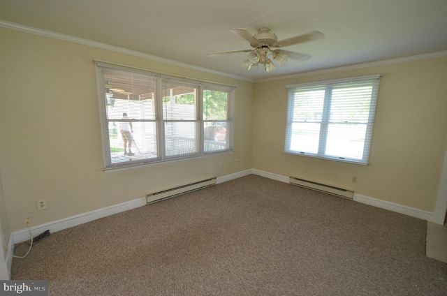 6049 PARKERS CREEK DR, Deale, MD 20751