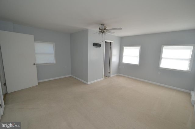 6049 PARKERS CREEK DR, Deale, MD 20751