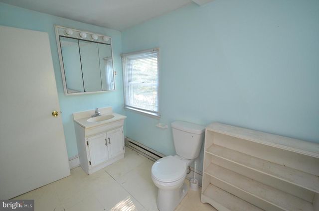 6049 PARKERS CREEK DR, Deale, MD 20751