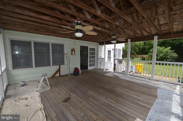 6049 PARKERS CREEK DR, Deale, MD 20751