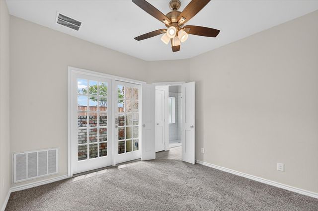 4800 W Lovers Lane 502, Dallas, TX 75209