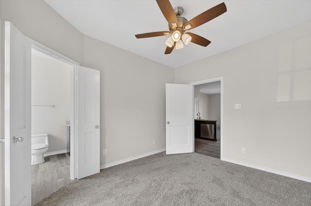 4800 W Lovers Lane 502, Dallas, TX 75209