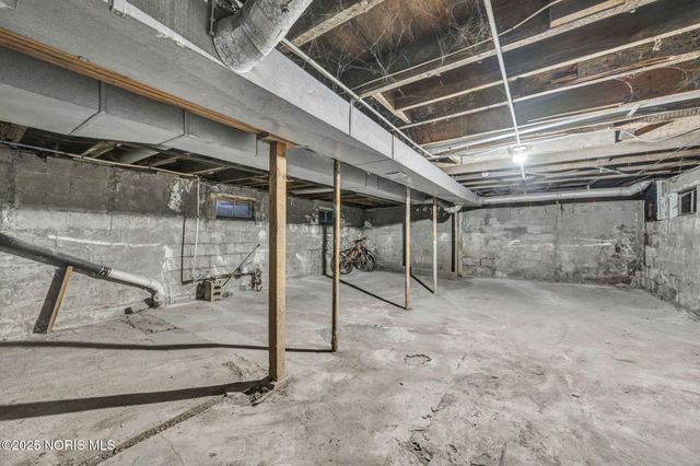 1206 Warwick Avenue, Toledo, OH 43607