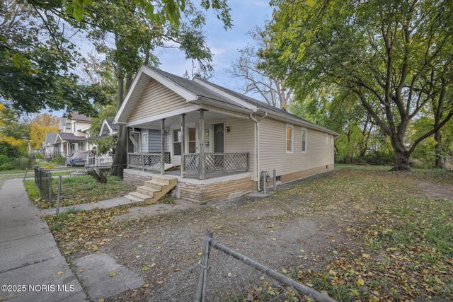 1206 Warwick Avenue, Toledo, OH 43607