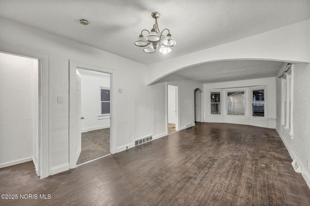 1206 Warwick Avenue, Toledo, OH 43607