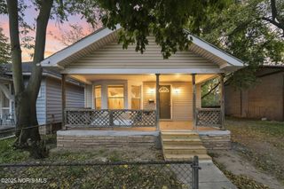 1206 Warwick Avenue, Toledo, OH 43607