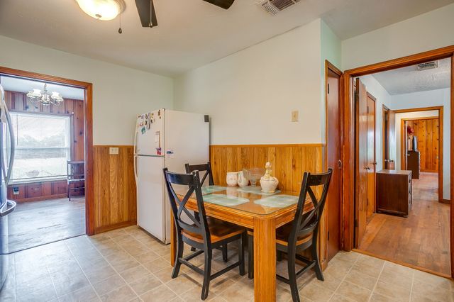 300 S Caddo Street, Lipan, TX 76462