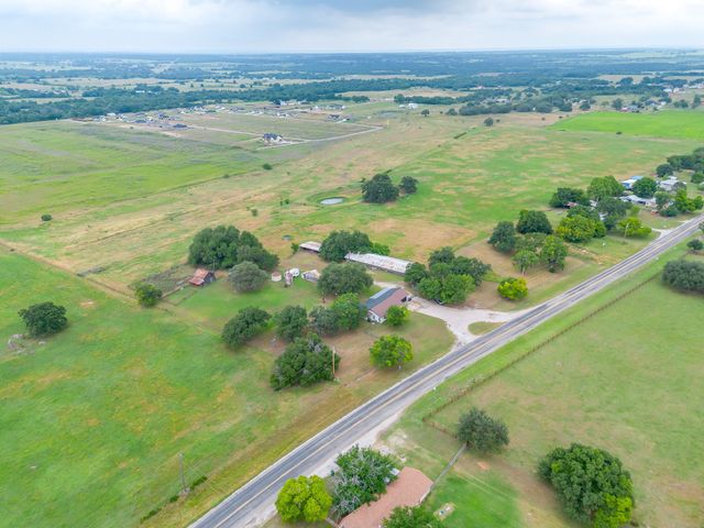 300 S Caddo Street, Lipan, TX 76462