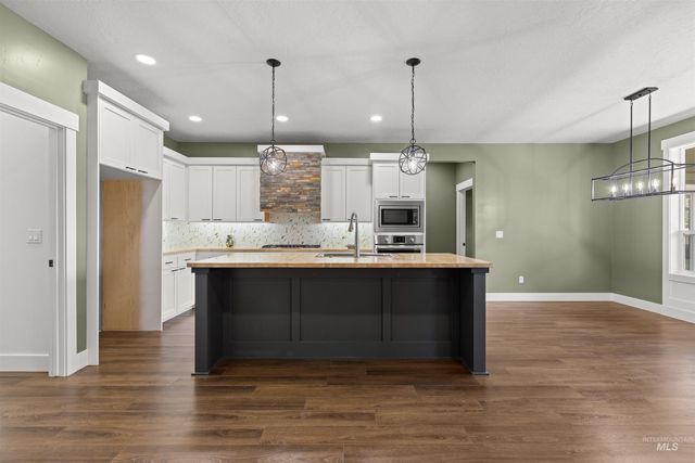 1107 W Blaine Ave, Nampa, ID 83651