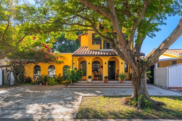 1650 SW 16th St, Miami, FL 33145