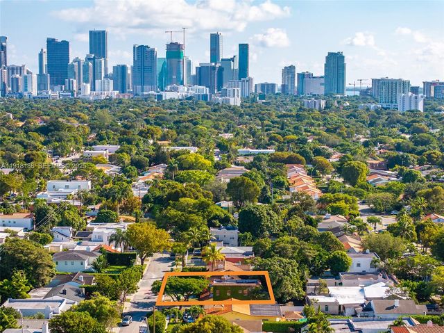 1650 SW 16th St, Miami, FL 33145