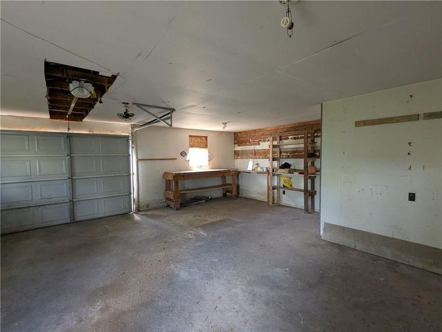 313 Shawnee Street, Hiawatha, KS 66434