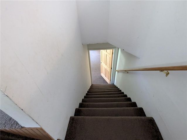 313 Shawnee Street, Hiawatha, KS 66434