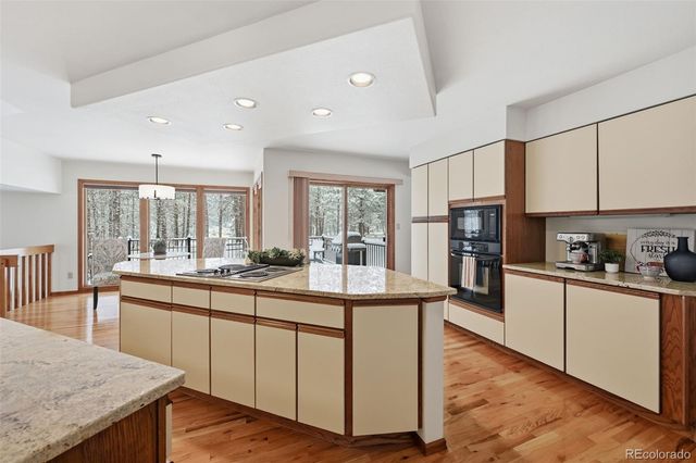 18475 Lake Drive, Monument, CO 80132