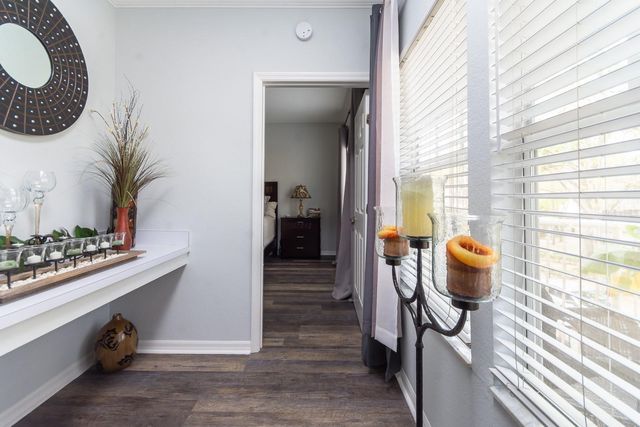 9119 SW 52ND AVENUE 201, Gainesville, FL 32608