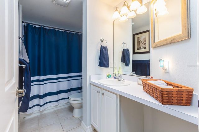 9119 SW 52ND AVENUE 201, Gainesville, FL 32608