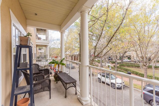 9119 SW 52ND AVENUE 201, Gainesville, FL 32608