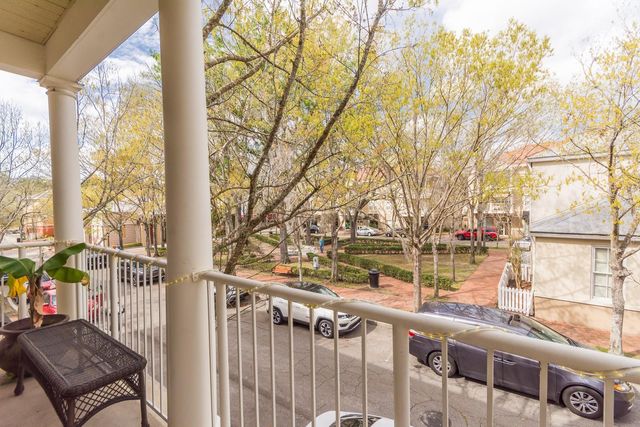 9119 SW 52ND AVENUE 201, Gainesville, FL 32608