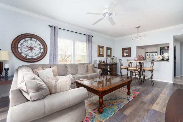 9119 SW 52ND AVENUE 201, Gainesville, FL 32608