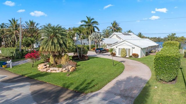 163 River Drive, Tequesta, FL 33469