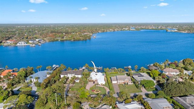 163 River Drive, Tequesta, FL 33469