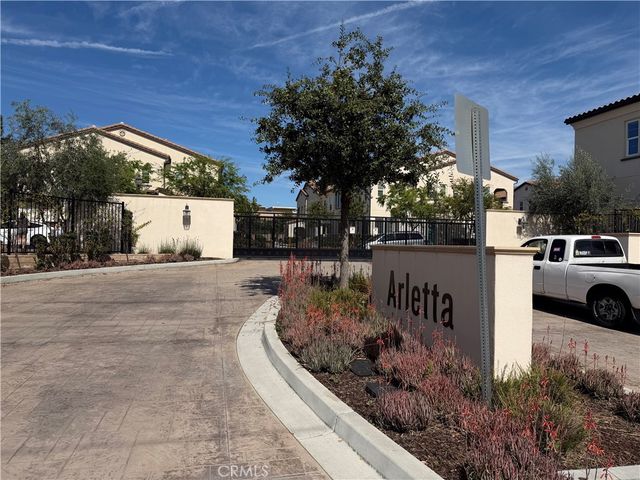 812 Arletta, Fullerton, CA 92835