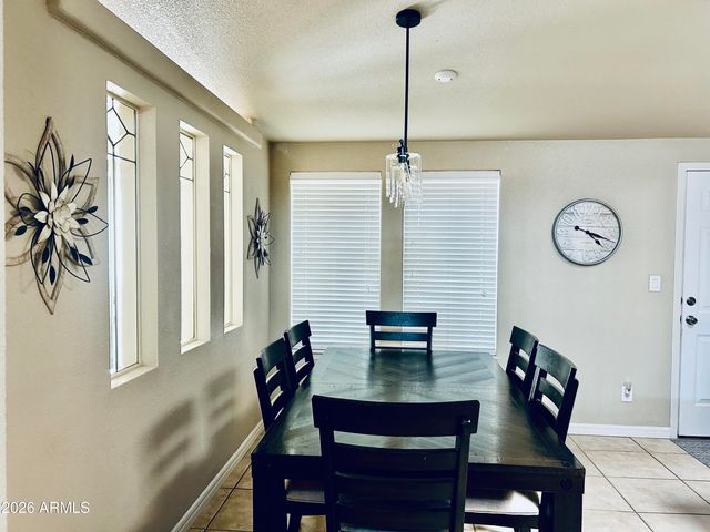 3301 S GOLDFIELD Road 2064, Apache Junction, AZ 85119