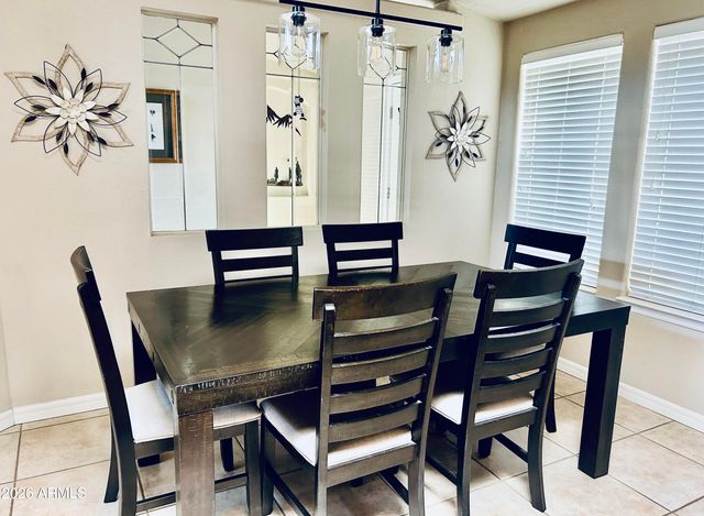 3301 S GOLDFIELD Road 2064, Apache Junction, AZ 85119