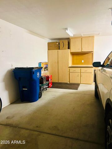 3301 S GOLDFIELD Road 2064, Apache Junction, AZ 85119