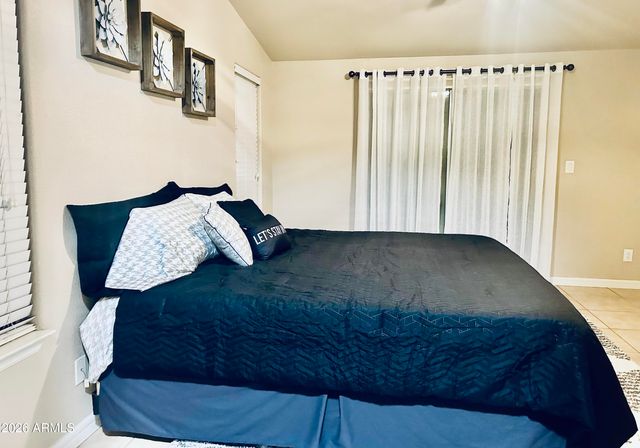 3301 S GOLDFIELD Road 2064, Apache Junction, AZ 85119