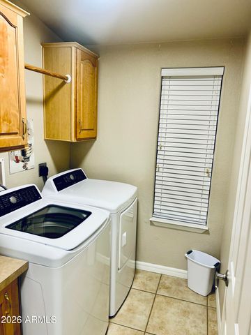 3301 S GOLDFIELD Road 2064, Apache Junction, AZ 85119