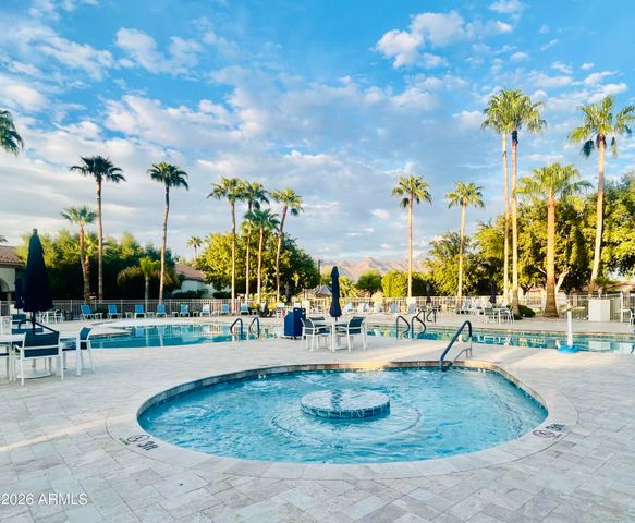 3301 S GOLDFIELD Road 2064, Apache Junction, AZ 85119