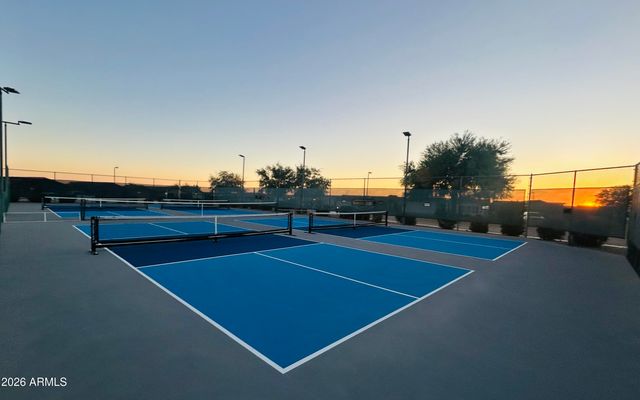 3301 S GOLDFIELD Road 2064, Apache Junction, AZ 85119