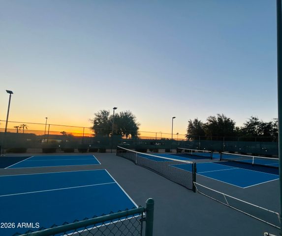 3301 S GOLDFIELD Road 2064, Apache Junction, AZ 85119