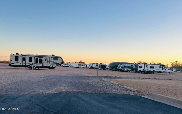 3301 S GOLDFIELD Road 2064, Apache Junction, AZ 85119