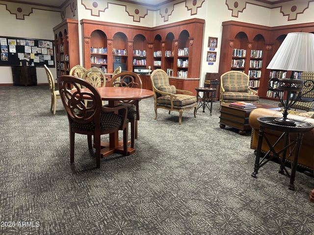 3301 S GOLDFIELD Road 2064, Apache Junction, AZ 85119