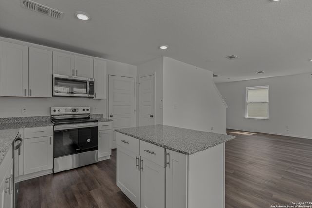 5120 Bay Breeze, San Antonio, TX 78245