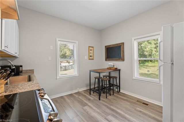 823 W 7th Street, Winston-salem, NC 27101