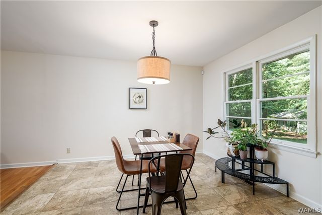 1 Hickory, Tuscaloosa, AL 35404