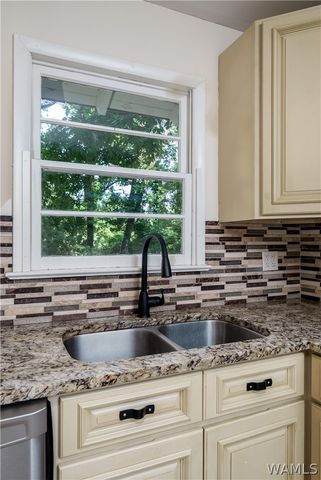 1 Hickory, Tuscaloosa, AL 35404