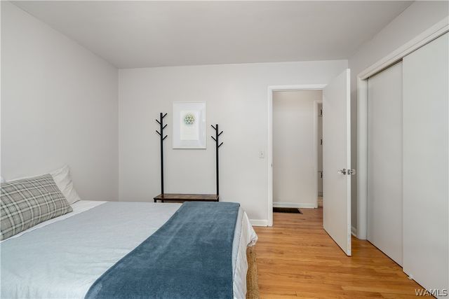 1 Hickory, Tuscaloosa, AL 35404