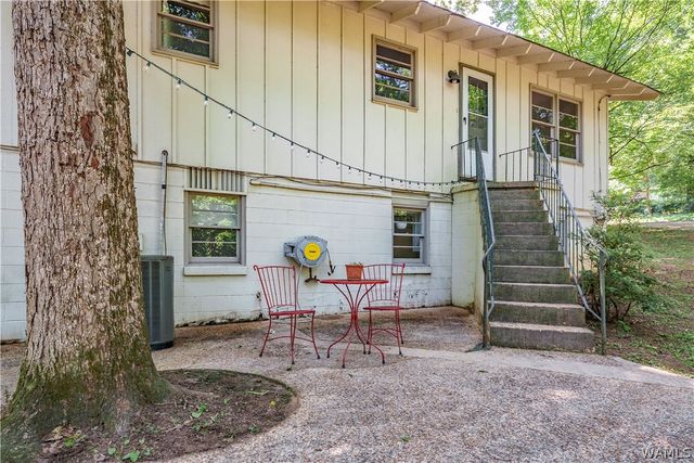 1 Hickory, Tuscaloosa, AL 35404