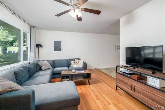 1 Hickory, Tuscaloosa, AL 35404