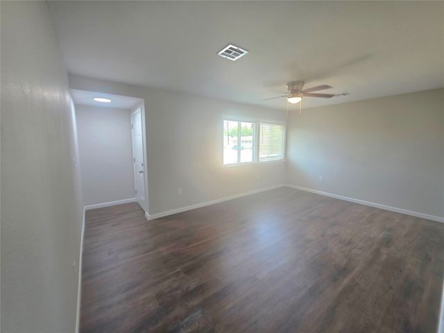 6780 E 27th Place, Tulsa, OK 74129