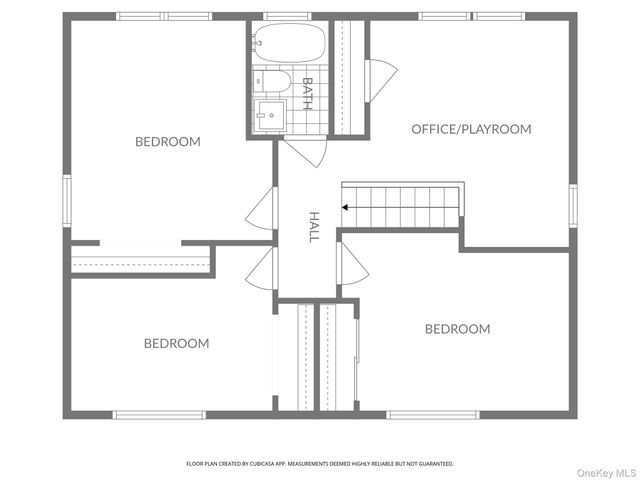 1 Pine Place, Glen Cove, NY 11542